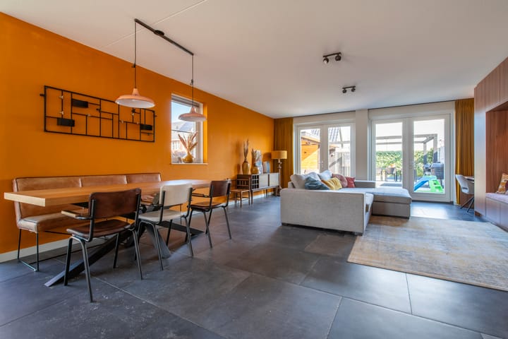 Foto 3 van Van Barnevelderf 27