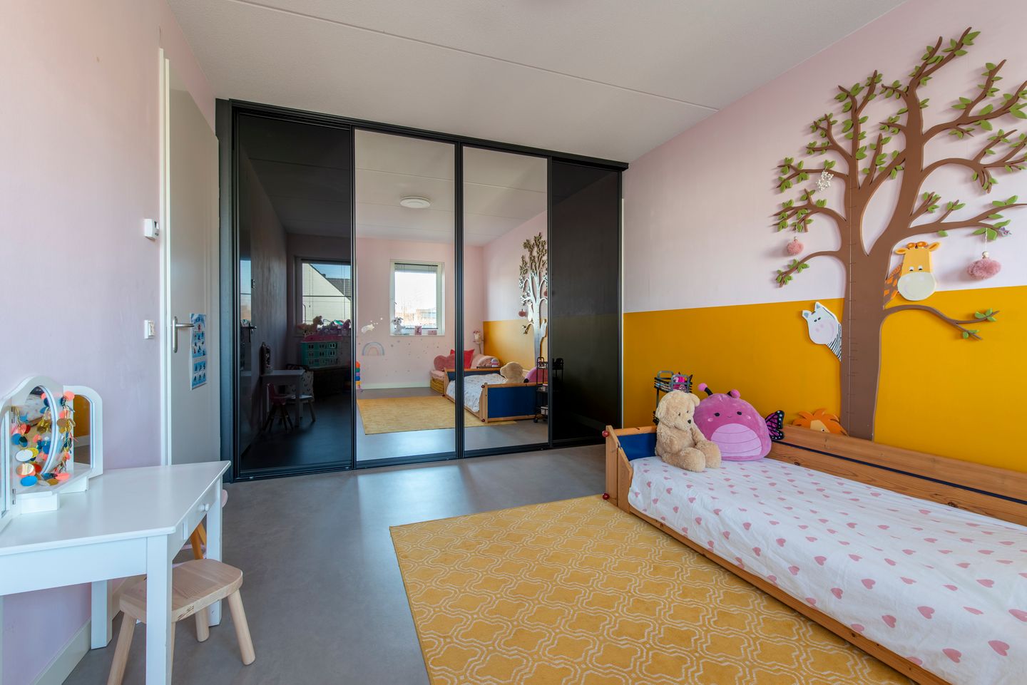 Foto 20 van Van Barnevelderf 27