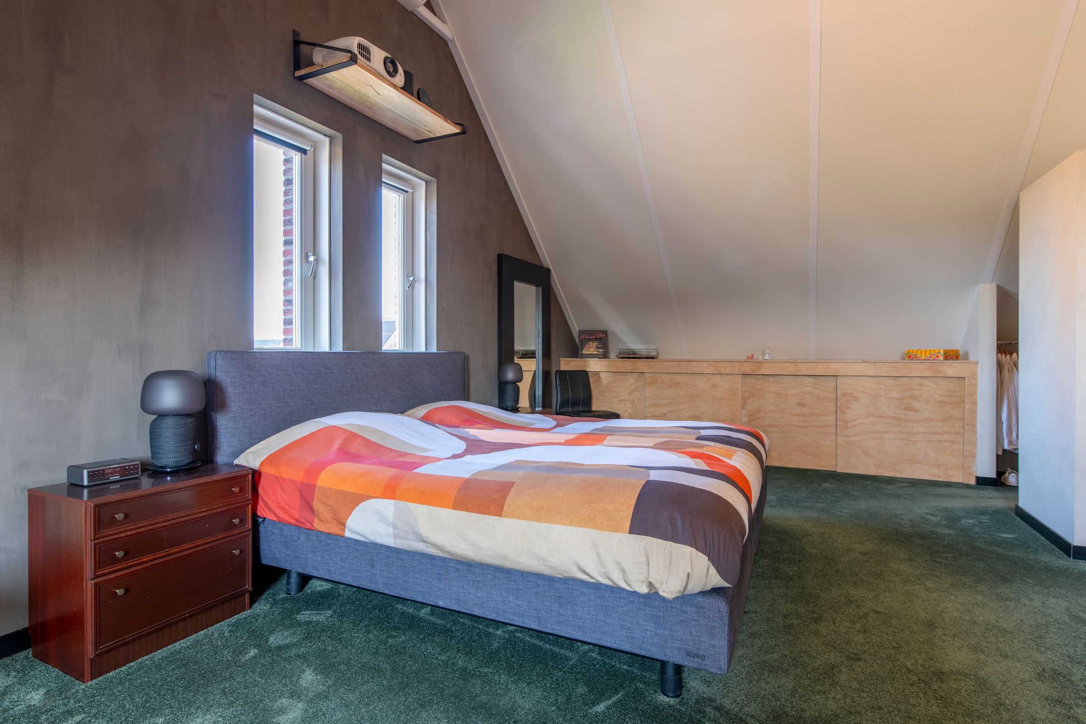 Foto 30 van Van Barnevelderf 27