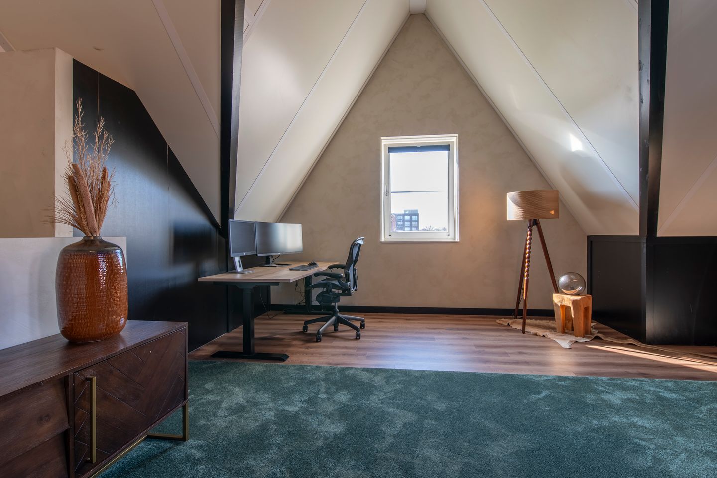 Foto 35 van Van Barnevelderf 27