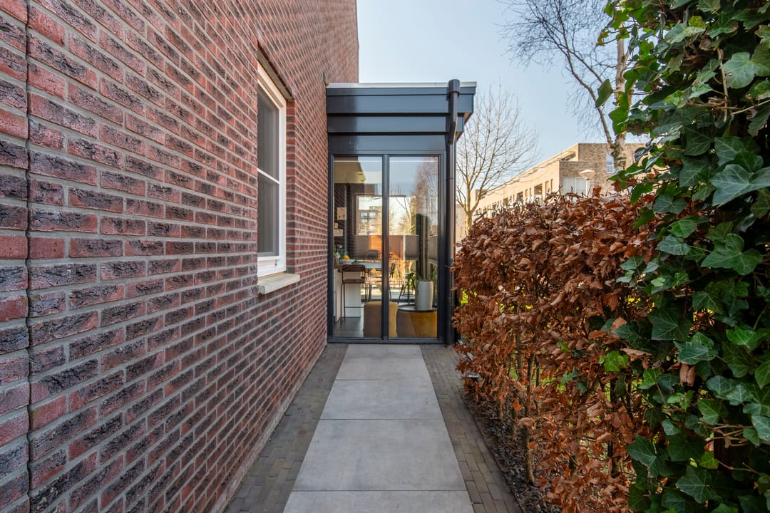 Foto 46 van Van Barnevelderf 27