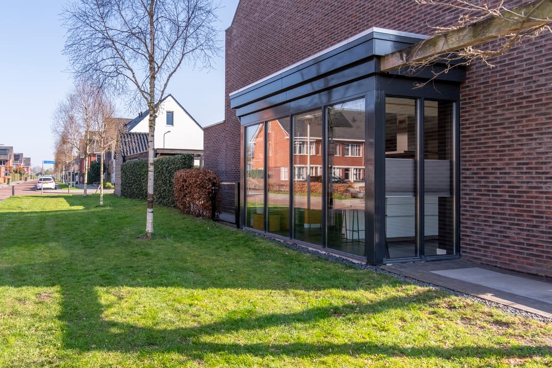 Foto 47 van Van Barnevelderf 27