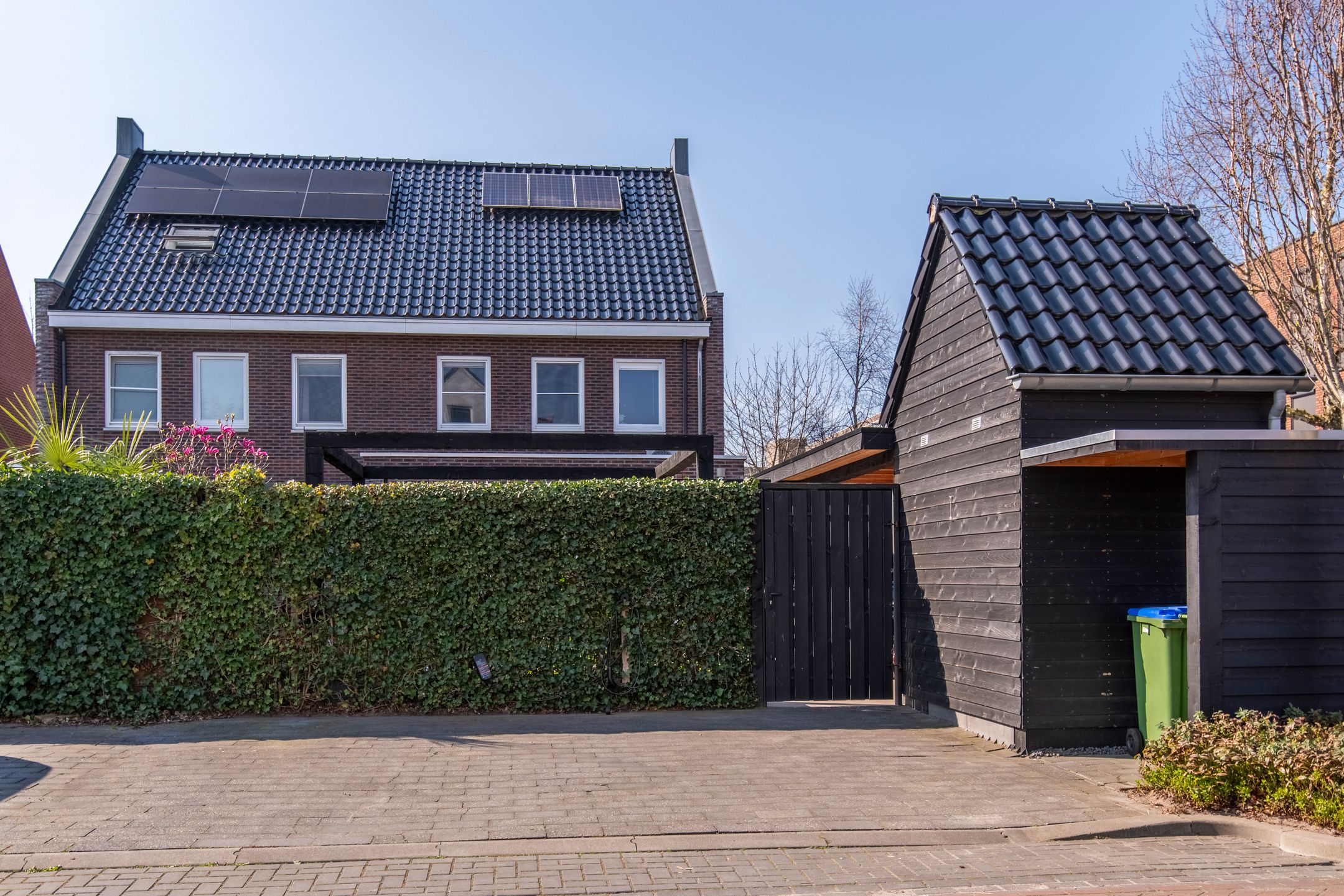 Foto 48 van Van Barnevelderf 27