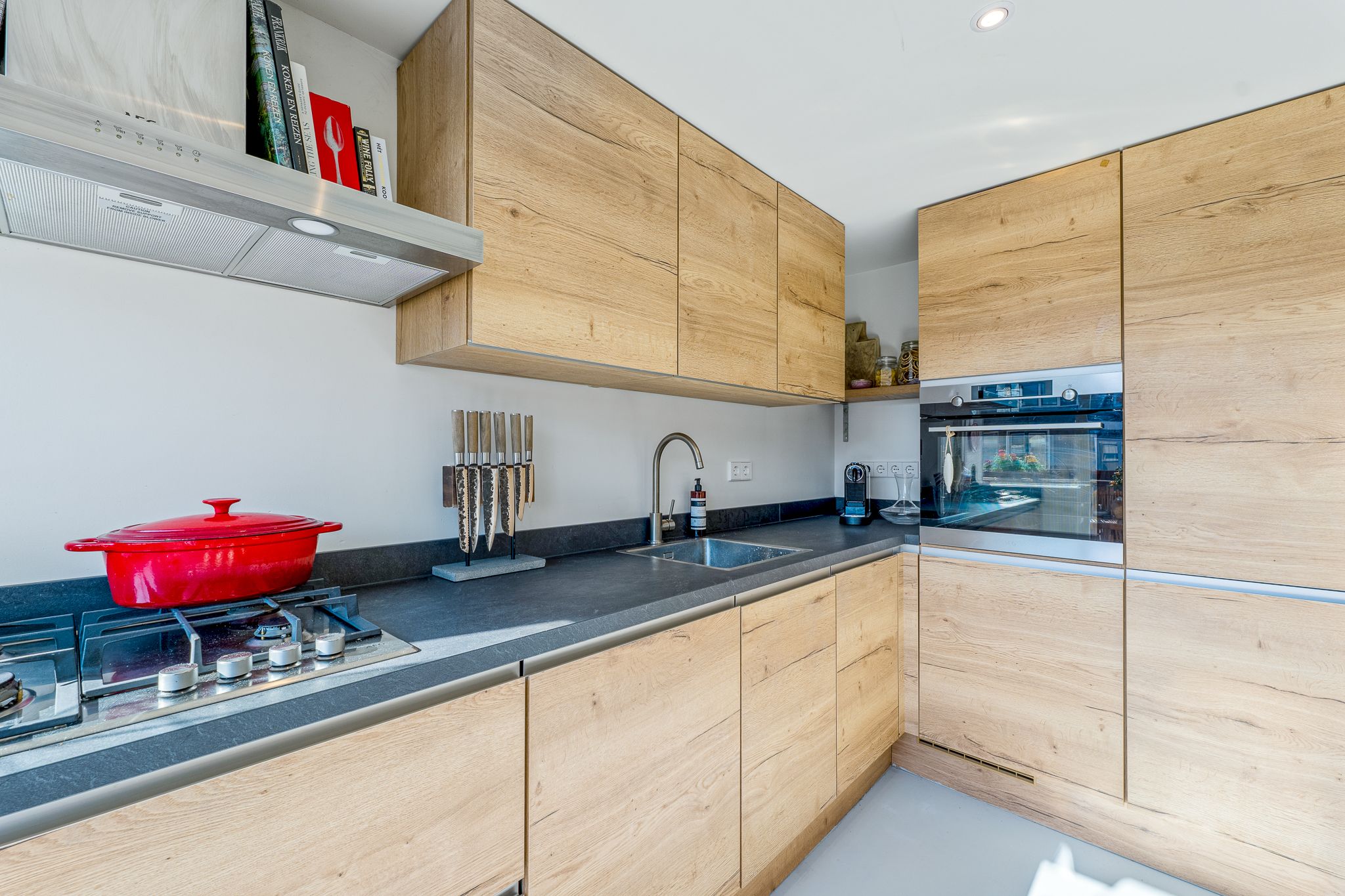 Foto 15 van J. van Galenstraat 25-A