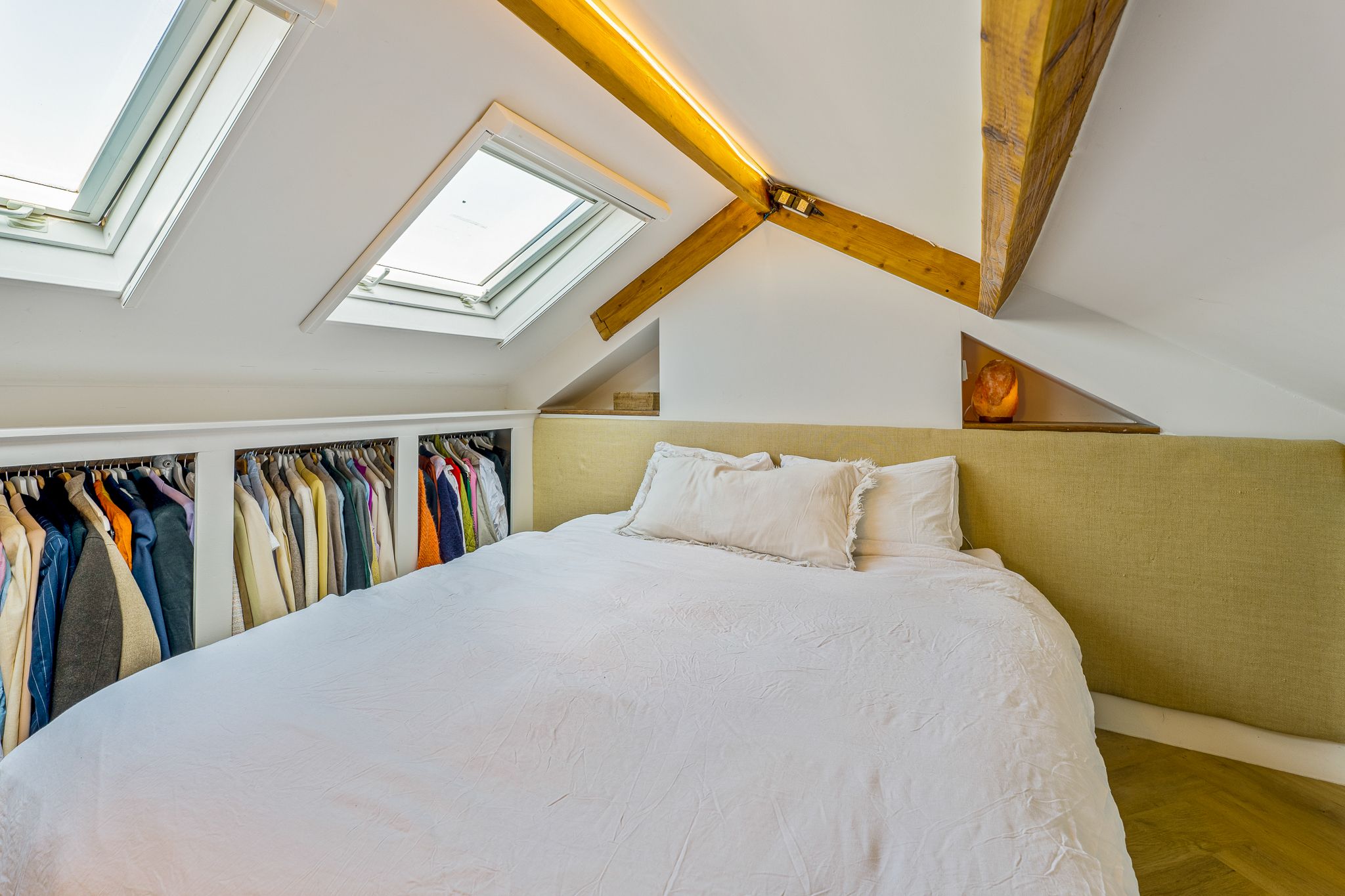 Foto 24 van J. van Galenstraat 25-A