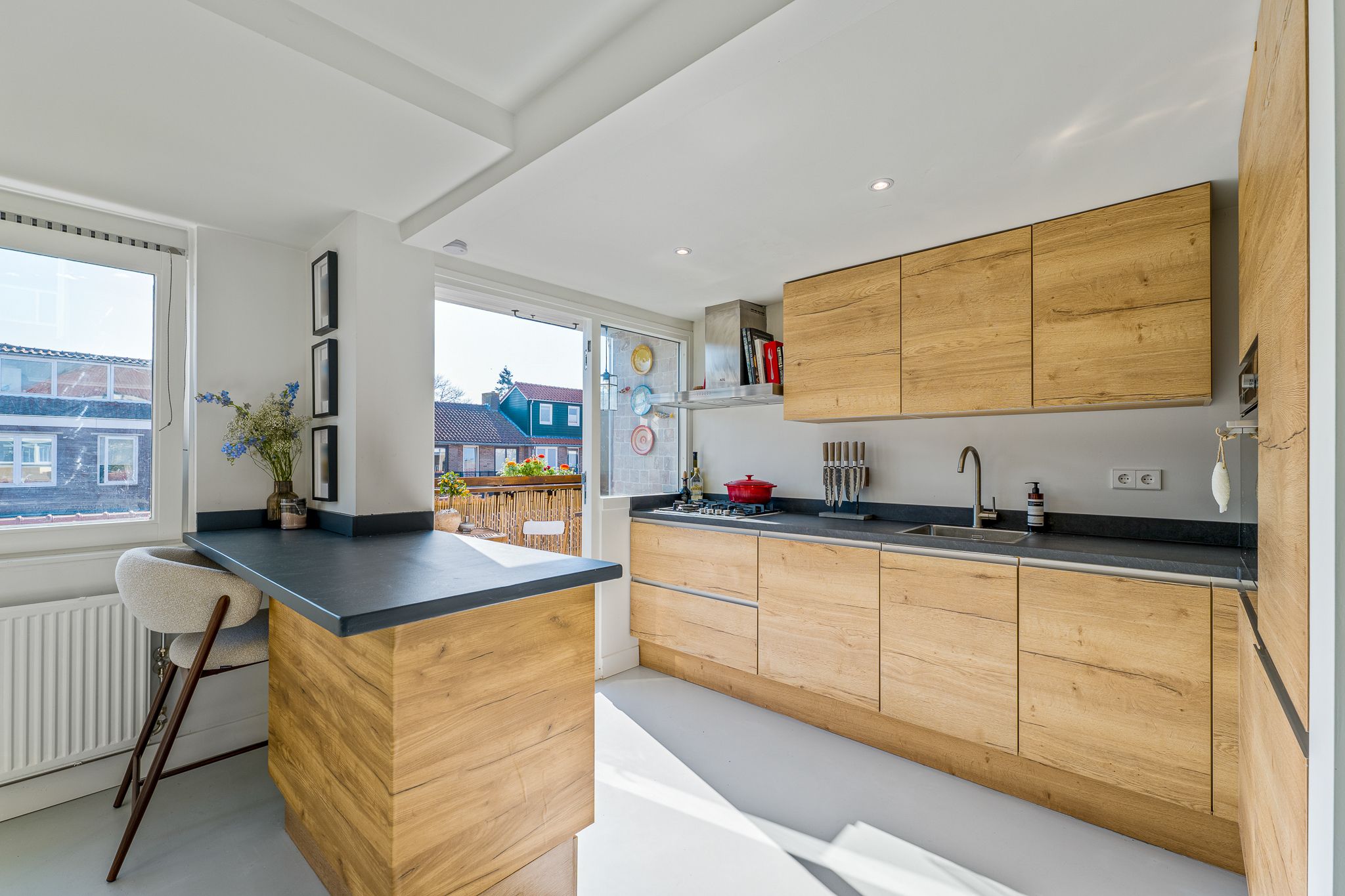 Foto 12 van J. van Galenstraat 25-A