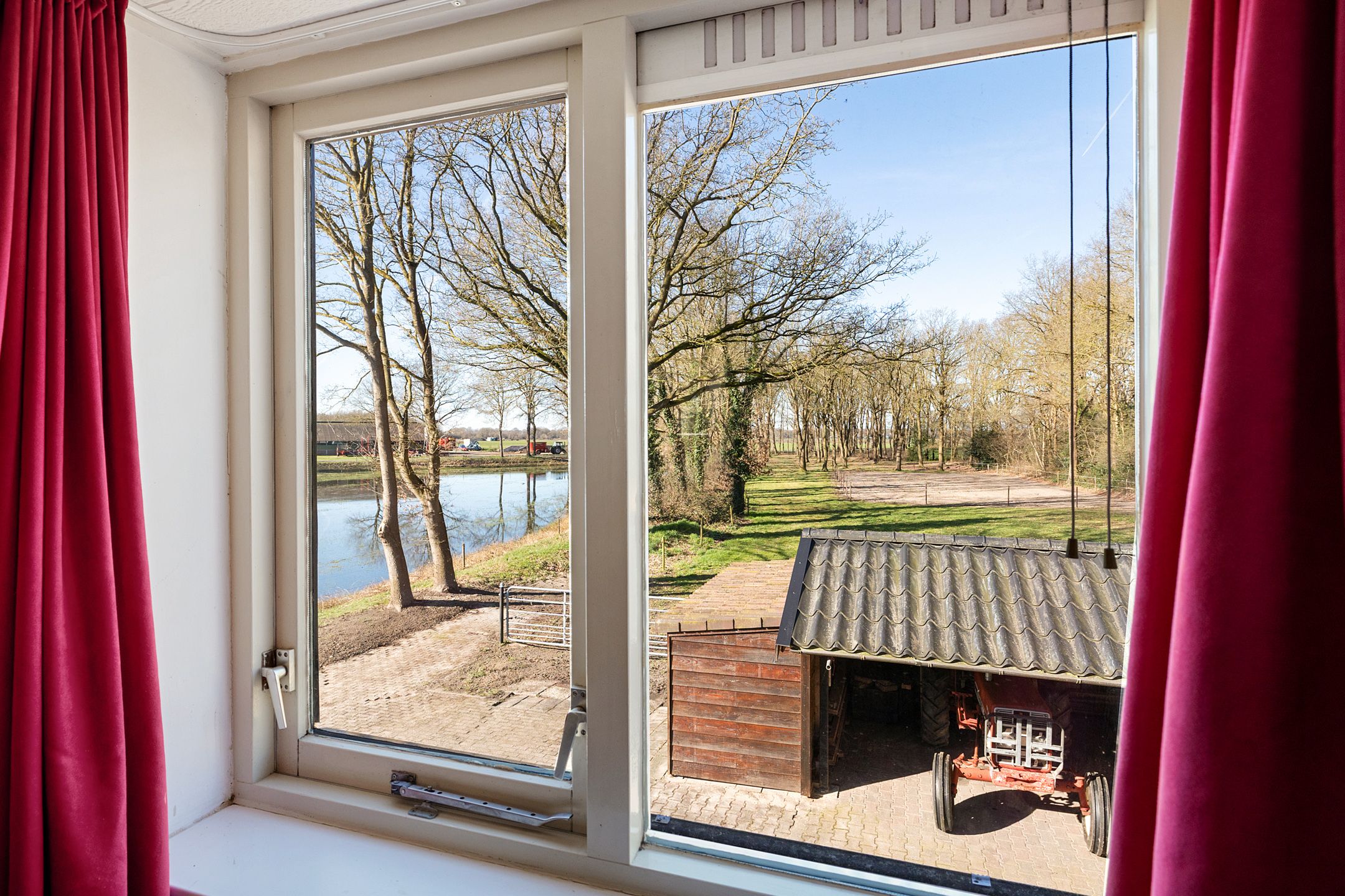 Foto 36 van Brugstraat 2