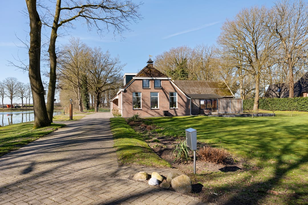 Foto 53 van Brugstraat 2