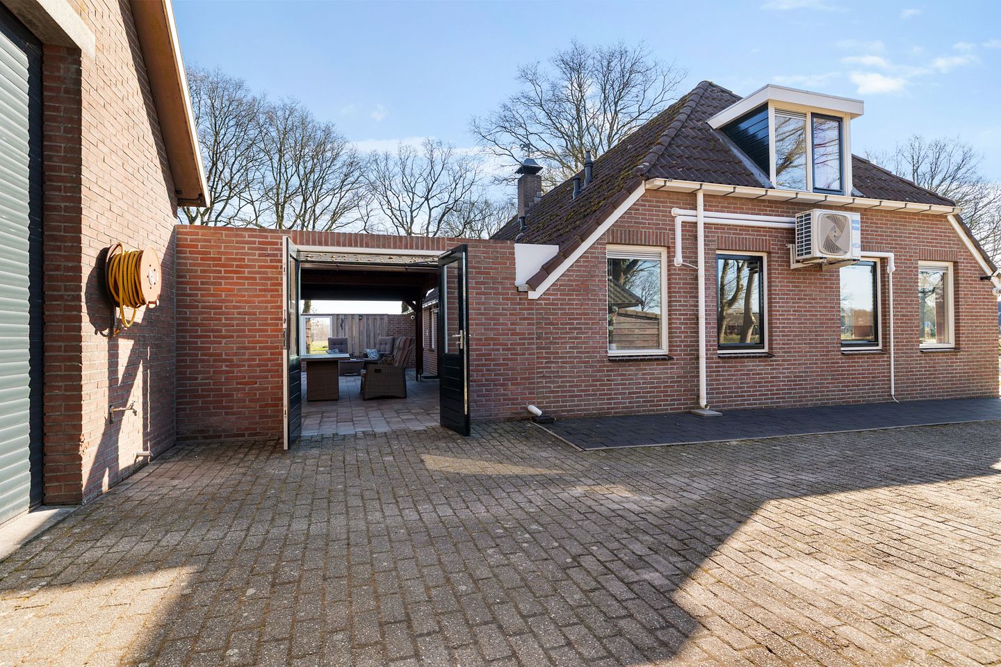 Foto 55 van Brugstraat 2