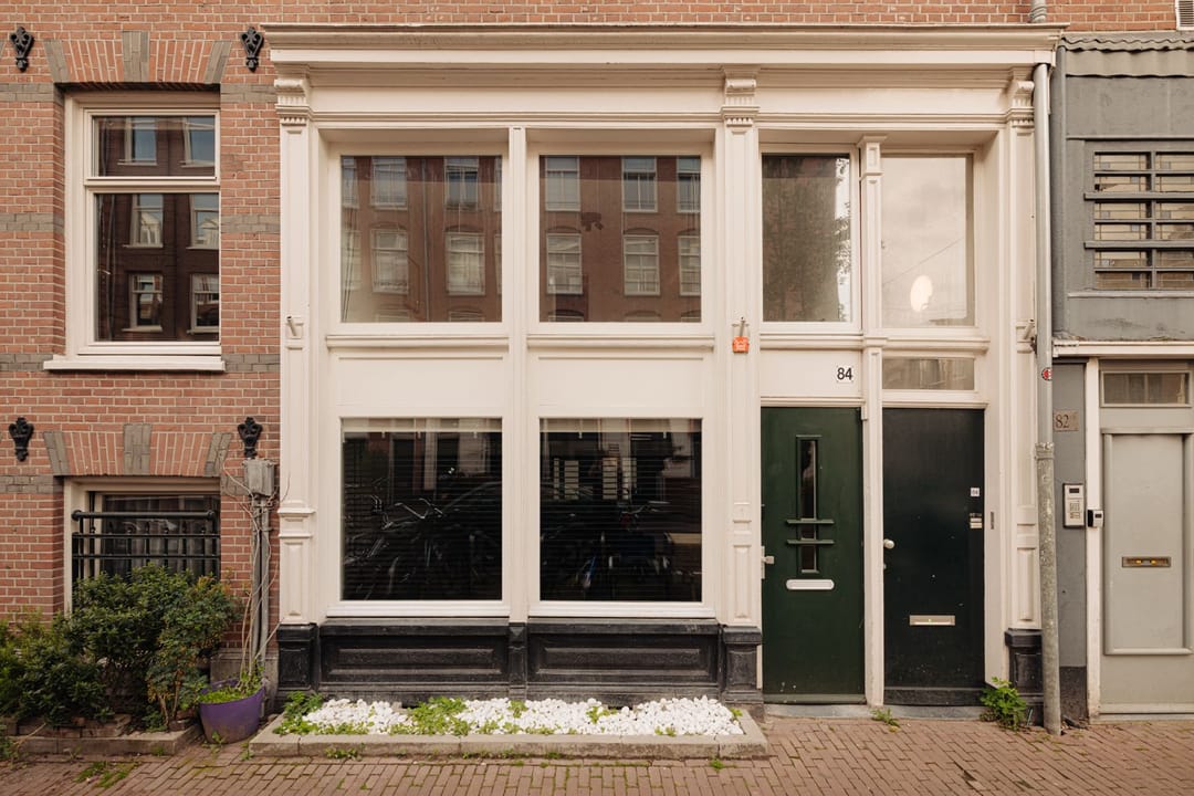 Photo 2 of Van Oldenbarneveldtstraat 84-H