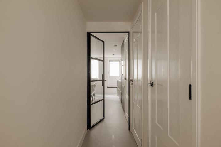 Foto 4 van Van Oldenbarneveldtstraat 84-H