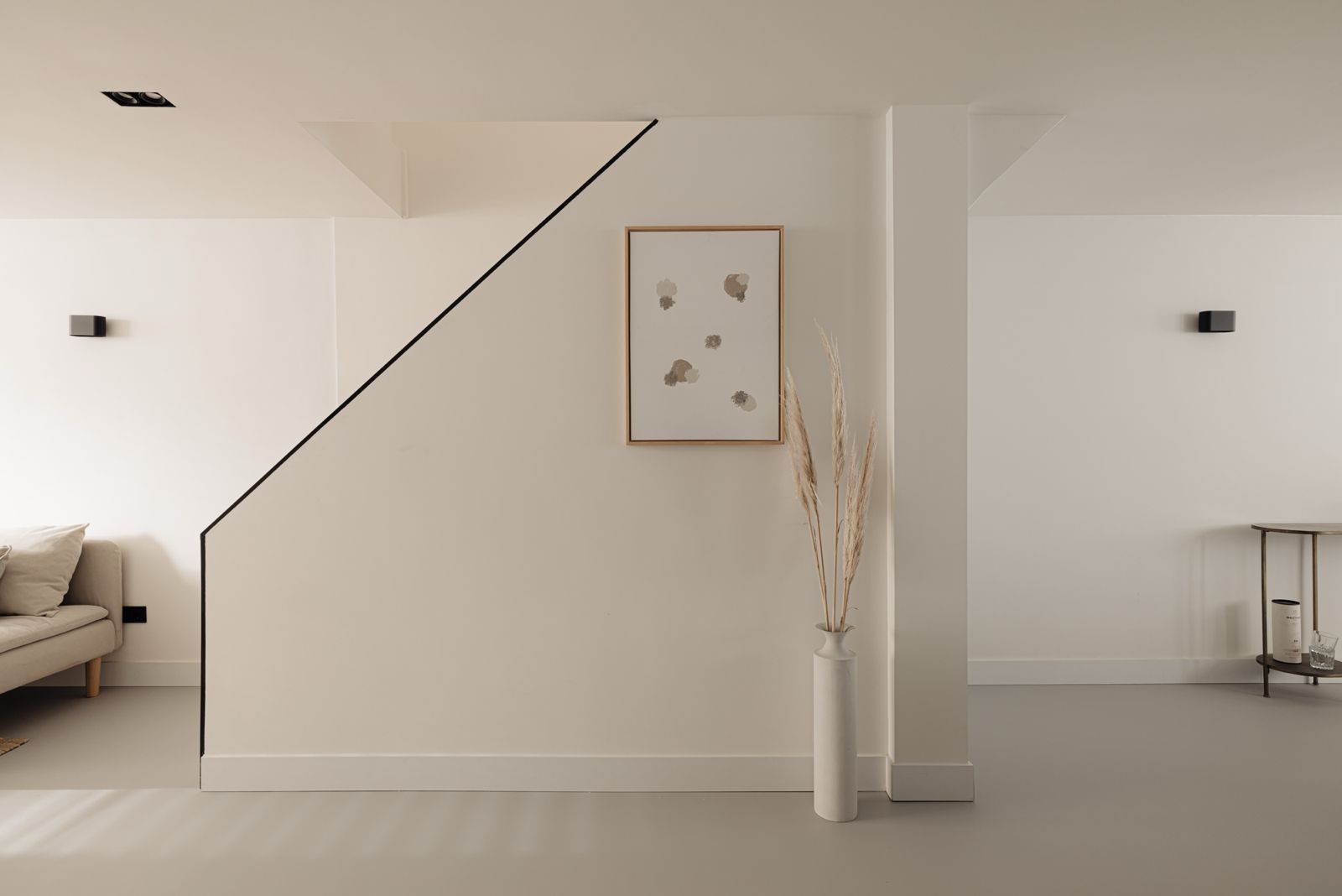 Photo 9 of Van Oldenbarneveldtstraat 84-H