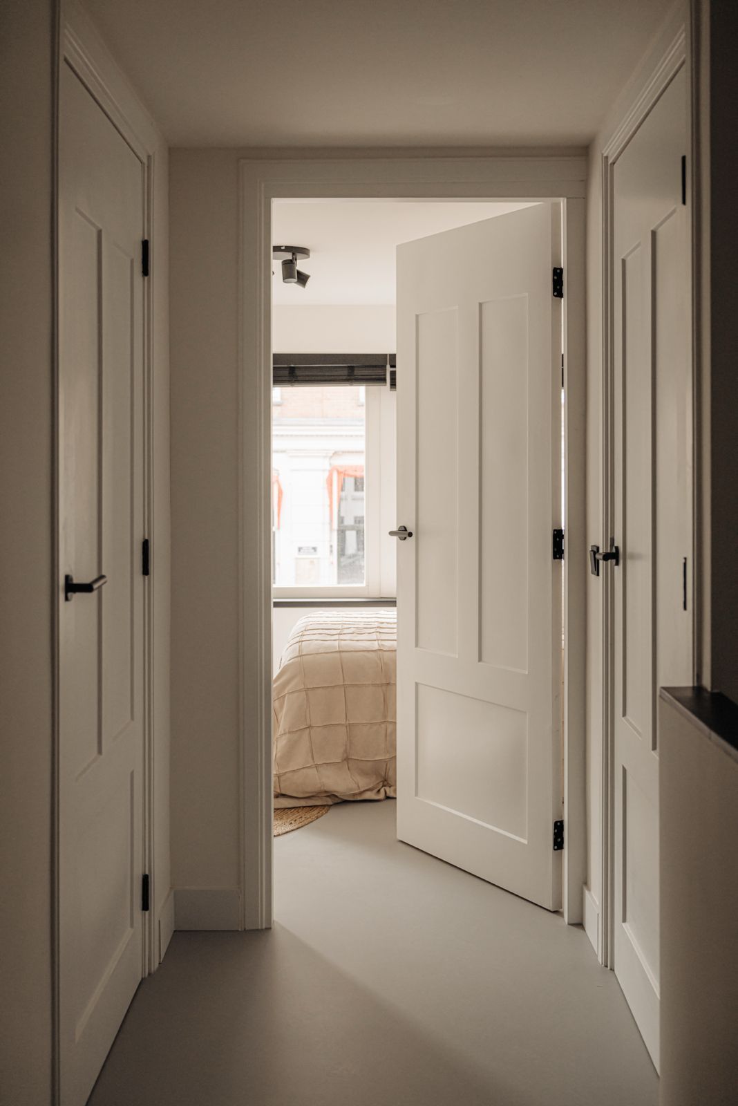 Photo 24 of Van Oldenbarneveldtstraat 84-H