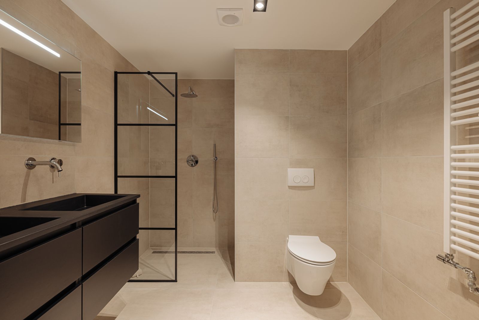 Photo 27 of Van Oldenbarneveldtstraat 84-H