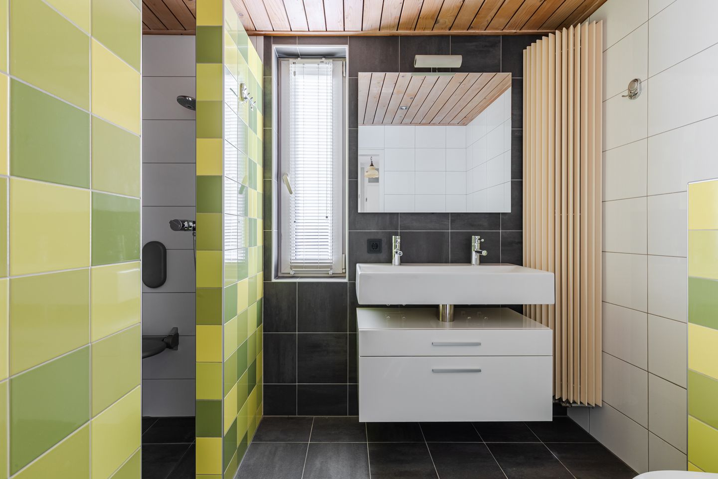 Foto 29 van van de Venstraat 2