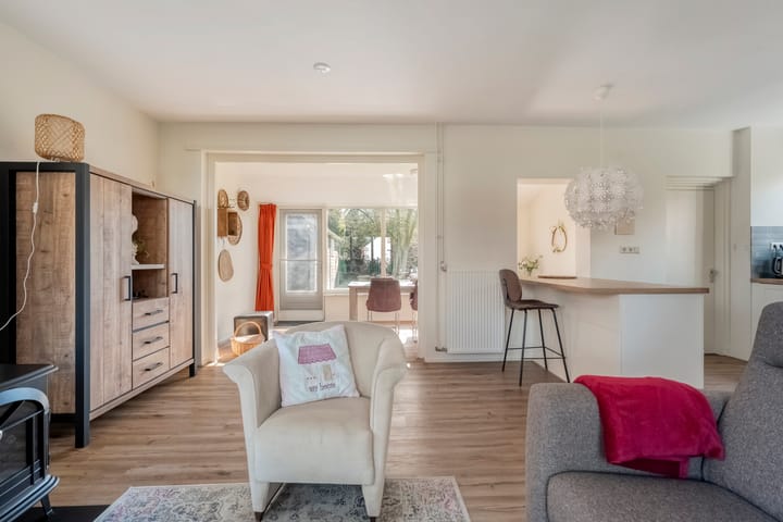 Photo 4 of Vlasstraat 20