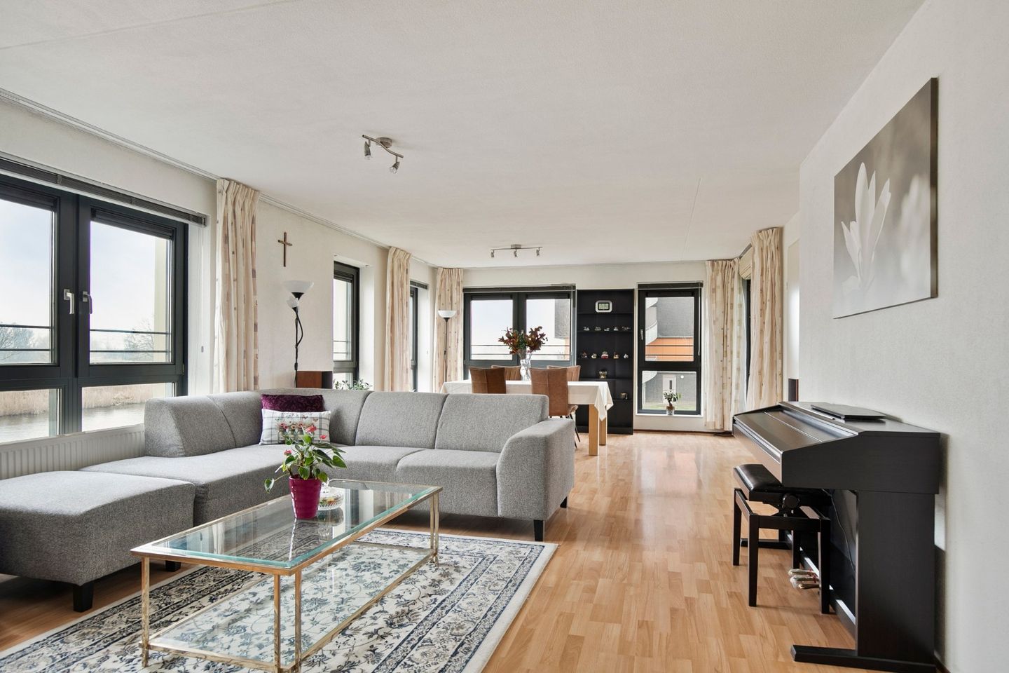 Foto 10 van Guadeloupestraat 79