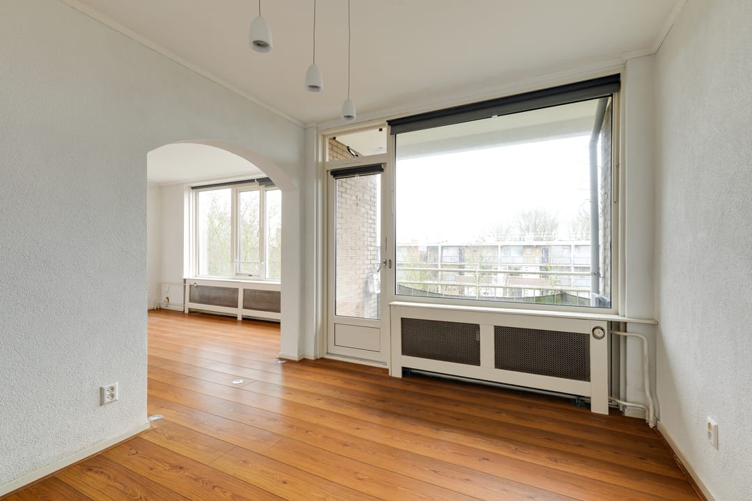 Foto 11 van Burgemeester Caan van Necklaan 336