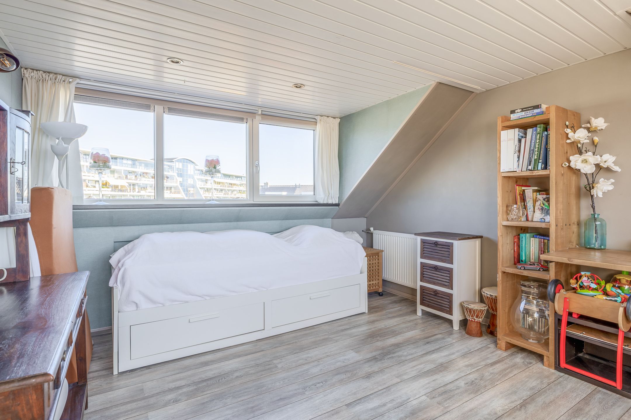 Photo 36 of Vivaldistraat 15