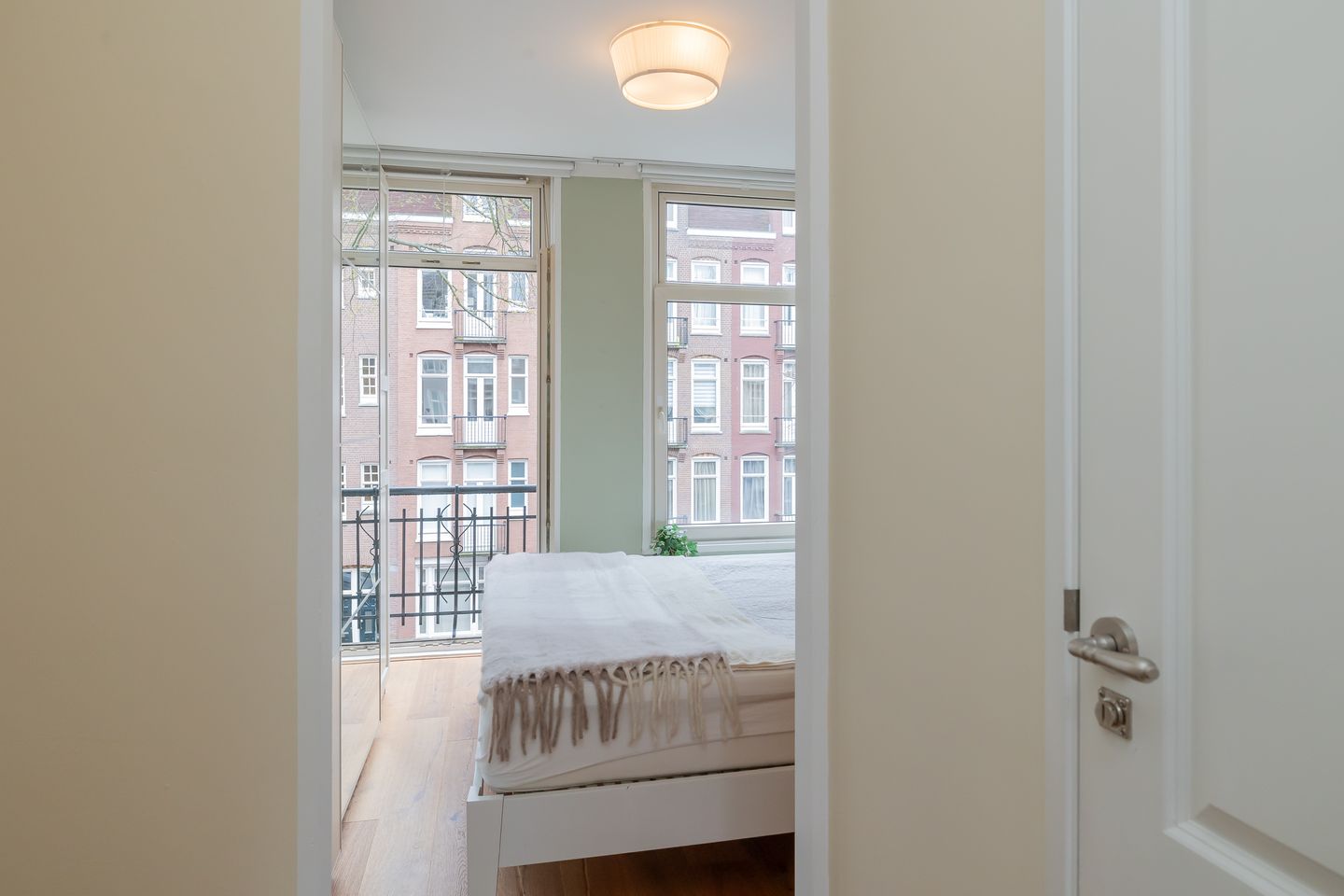 Foto 20 van Eerste Keucheniusstraat 18-2