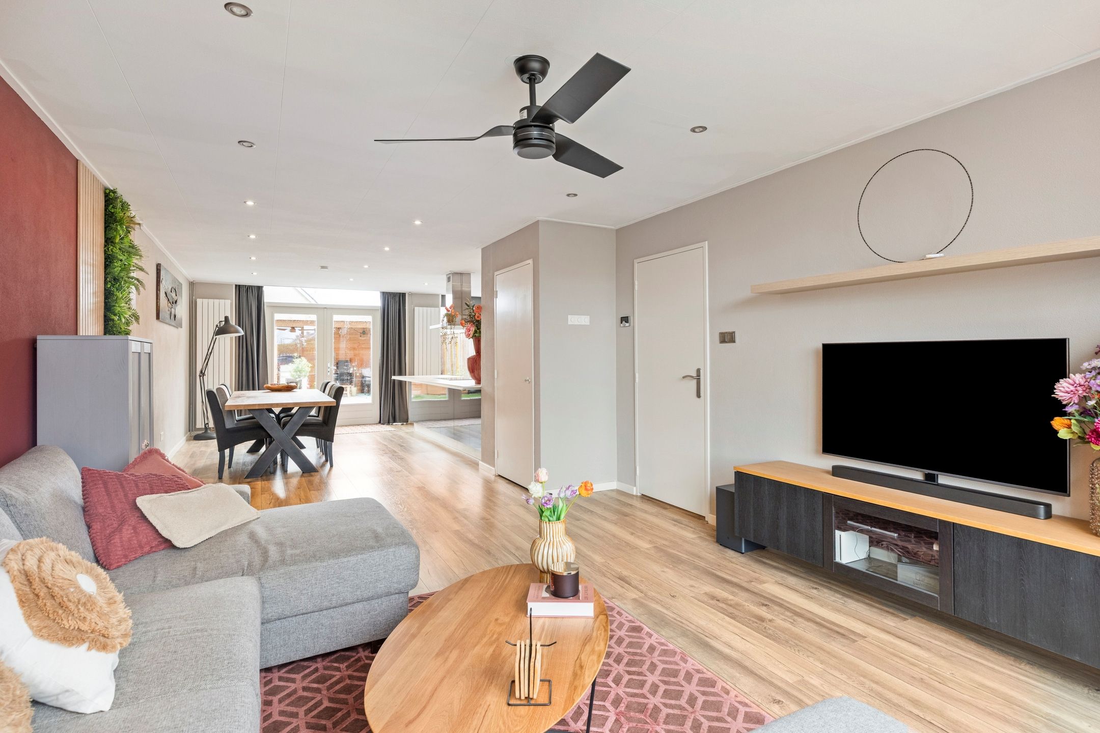 Foto 9 van Van Brabantstraat 12