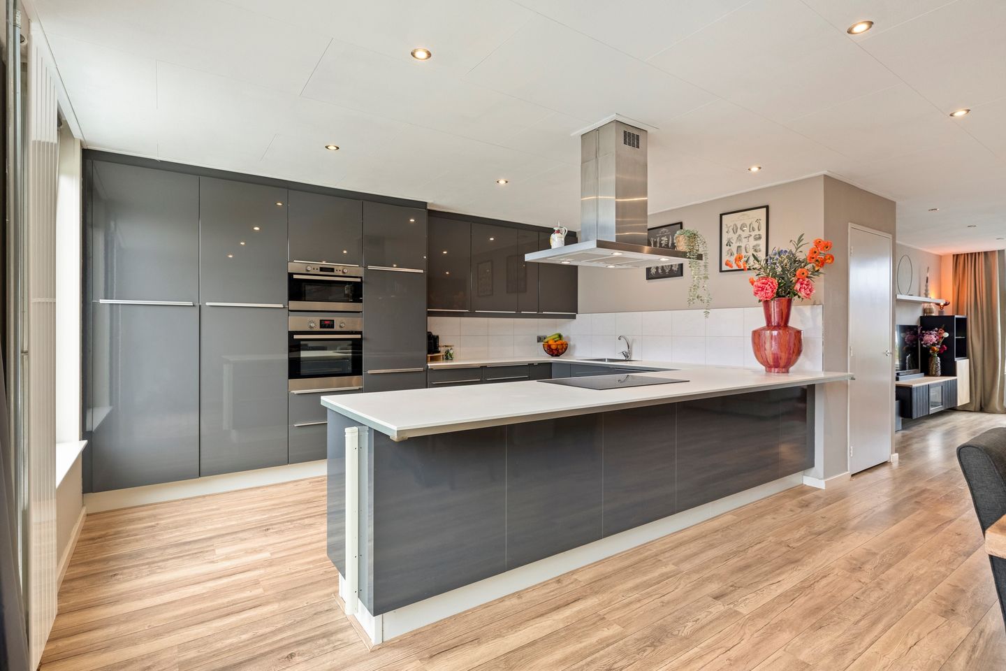 Foto 14 van Van Brabantstraat 12