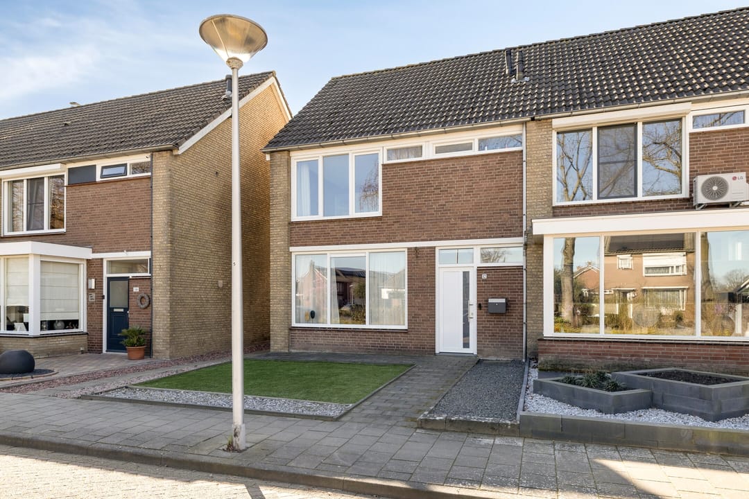 Foto 47 van Van Brabantstraat 12