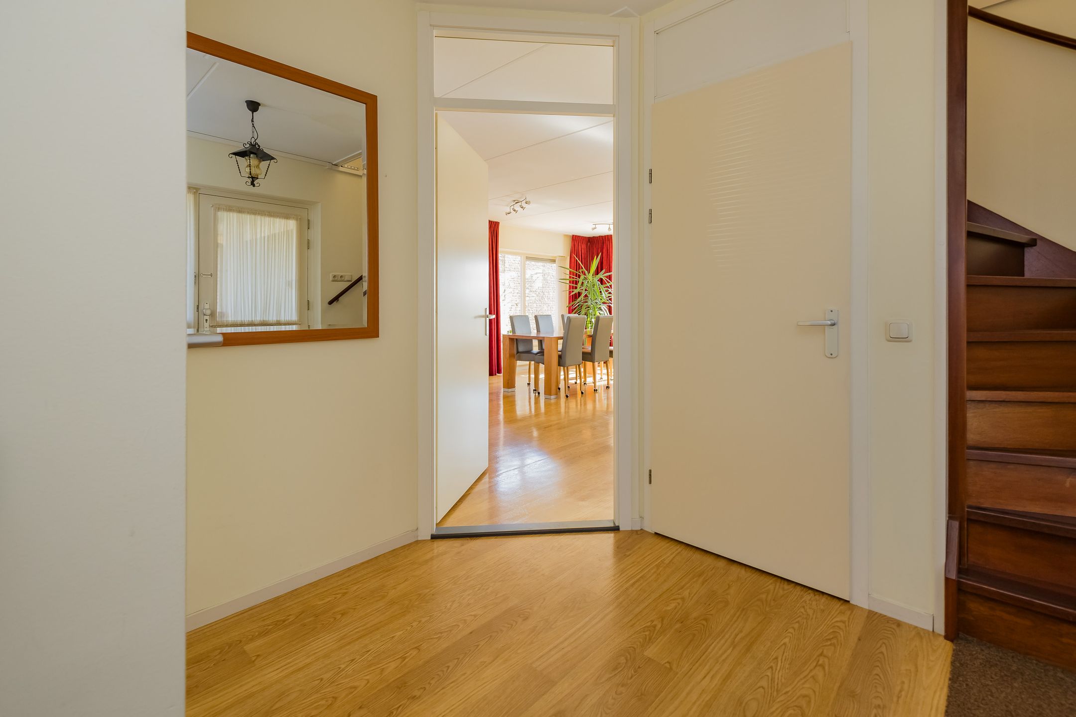 Photo 15 of Turfeiker 42