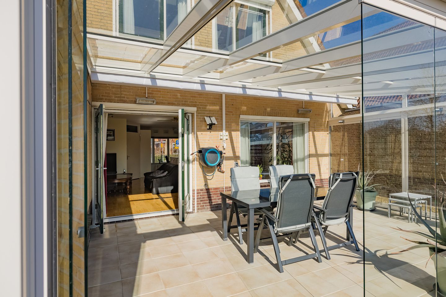 Photo 35 of Turfeiker 42