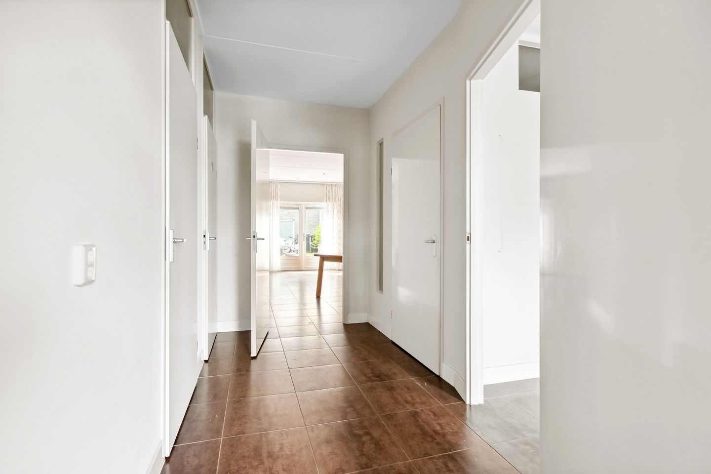 View photo 5 of Poolzeestraat 3