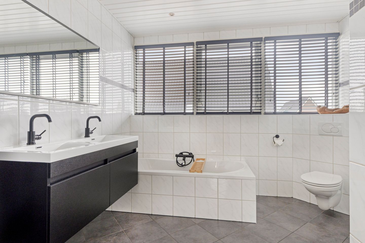 Foto 34 van J.A. Fokkemastraat 32