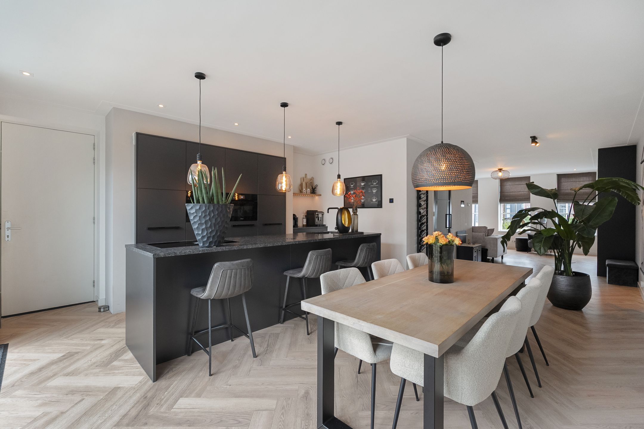 Foto 15 van Vossenstaart 9