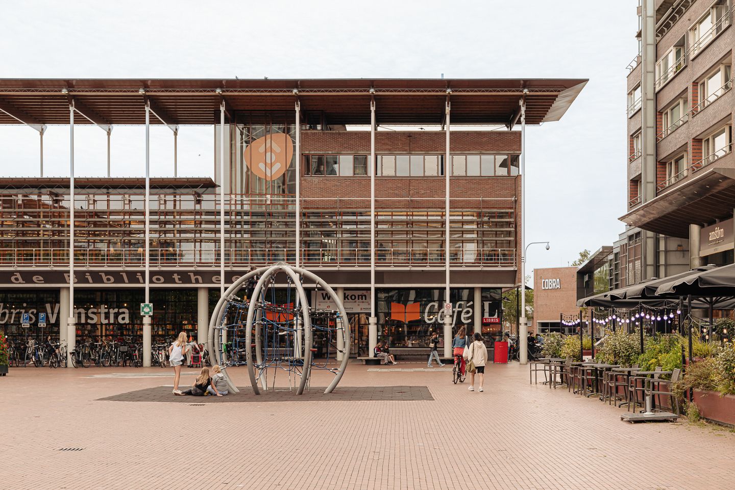 Foto 34 van Burgemeester Rijnderslaan 336