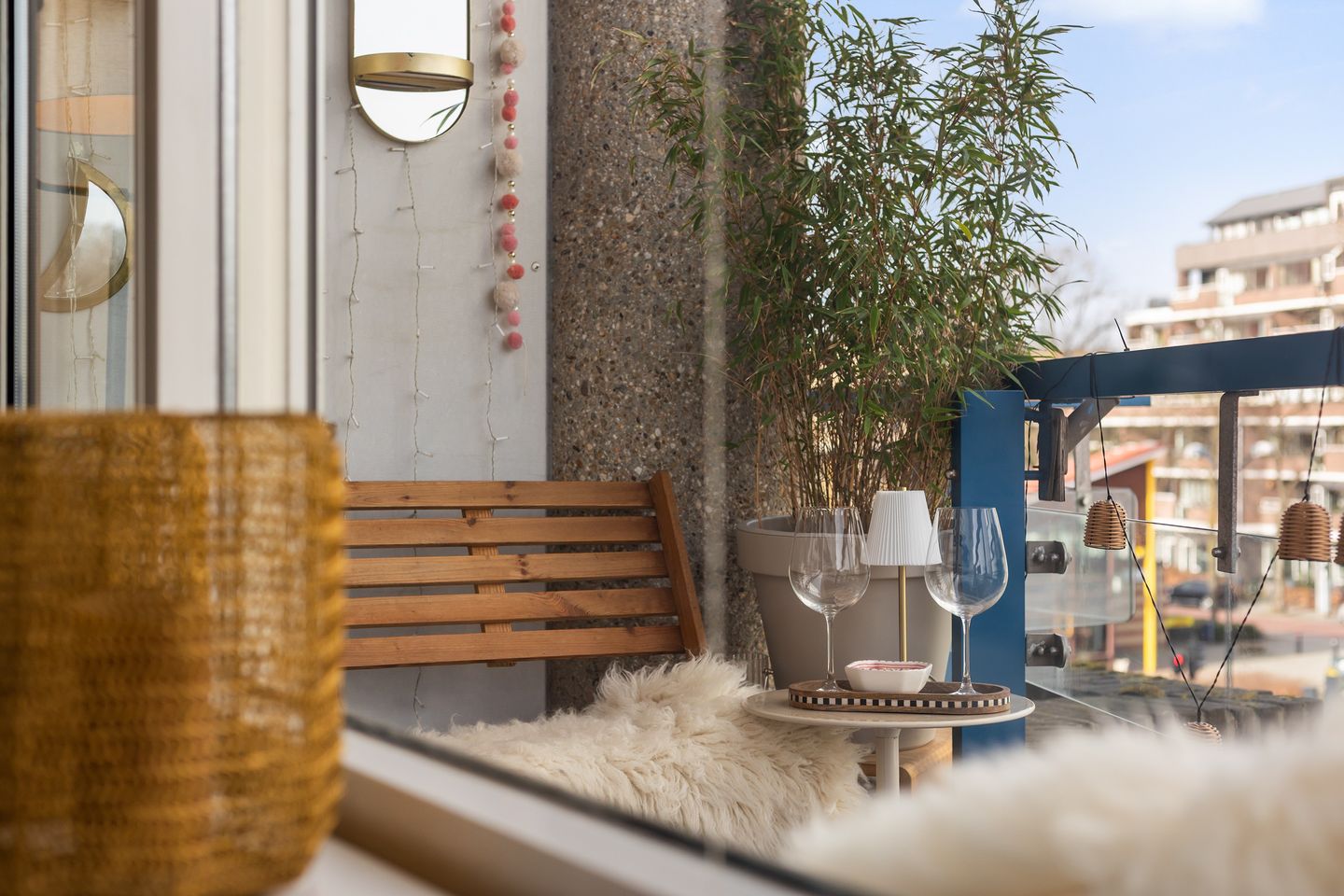 Modern 3-room apartment with 2 bedrooms, balcony and roof terrace — 13