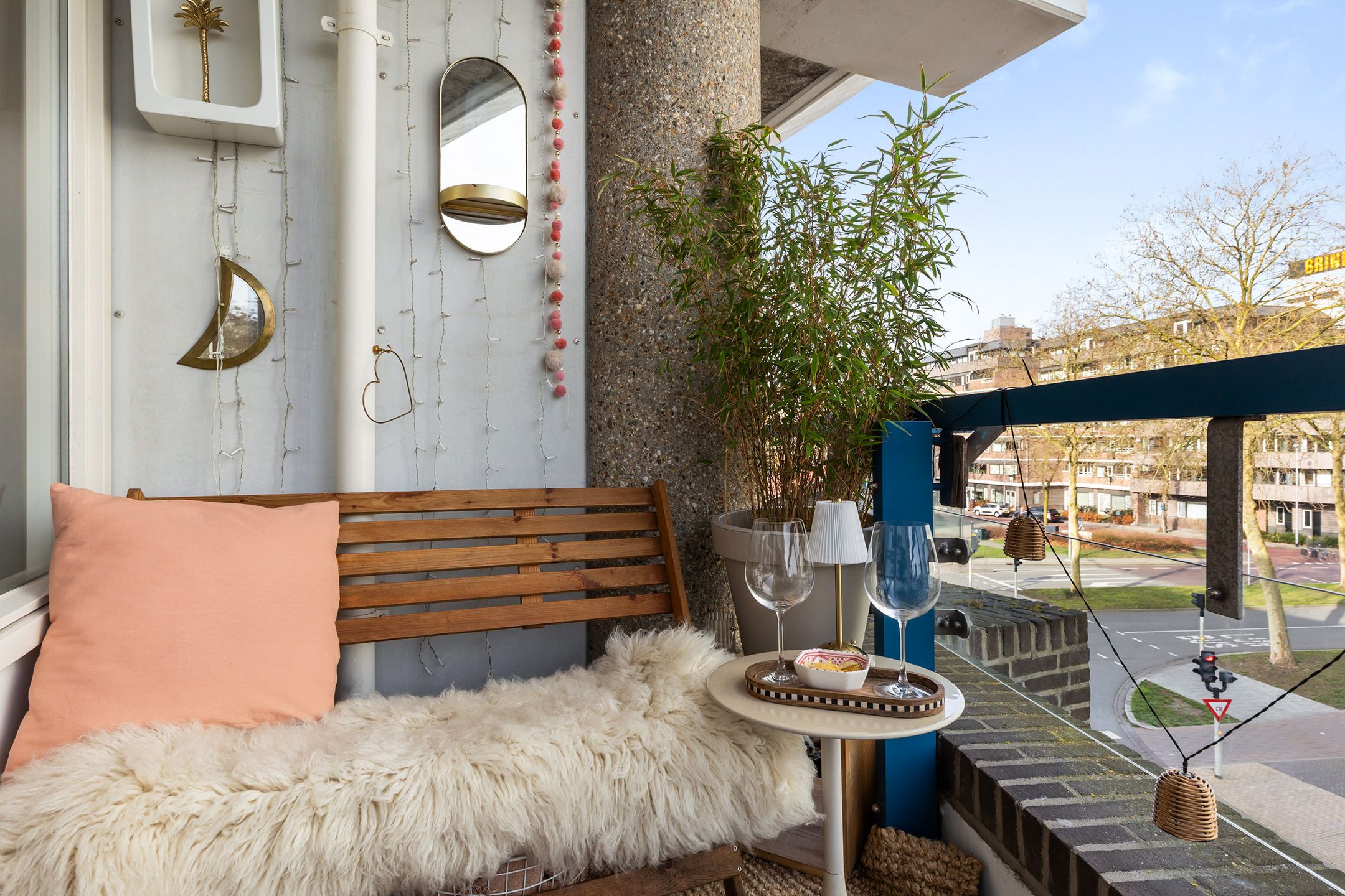 Modern 3-room apartment with 2 bedrooms, balcony and roof terrace — 14