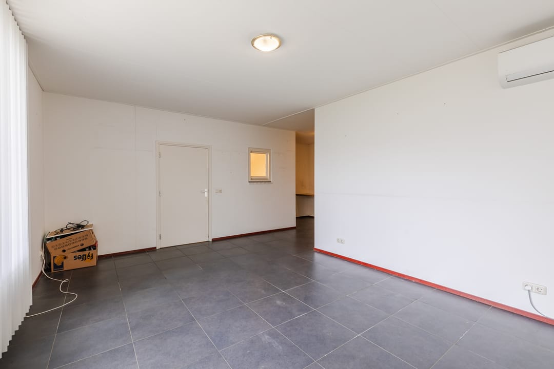 Photo 11 of Abeelstraat 19