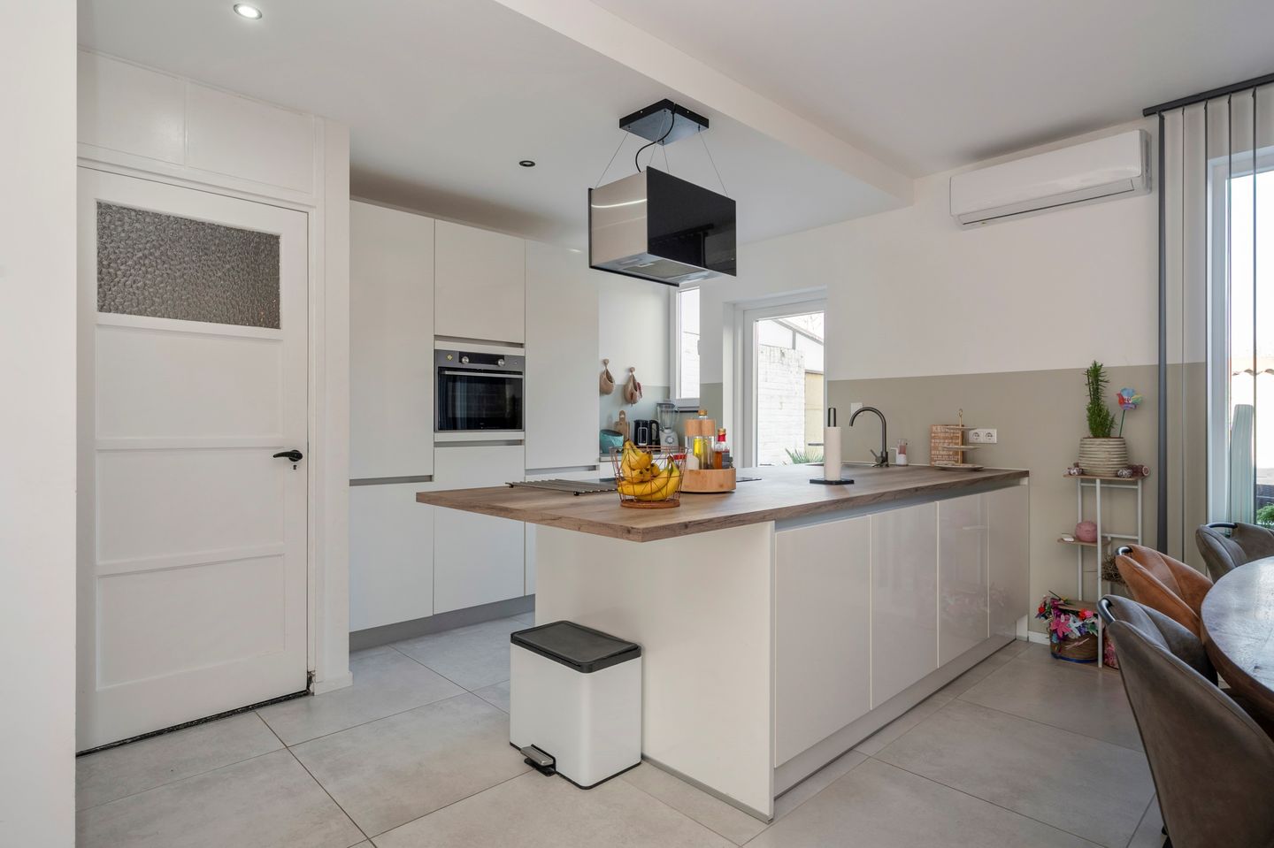 Foto 14 van Rijksweg Noord 253