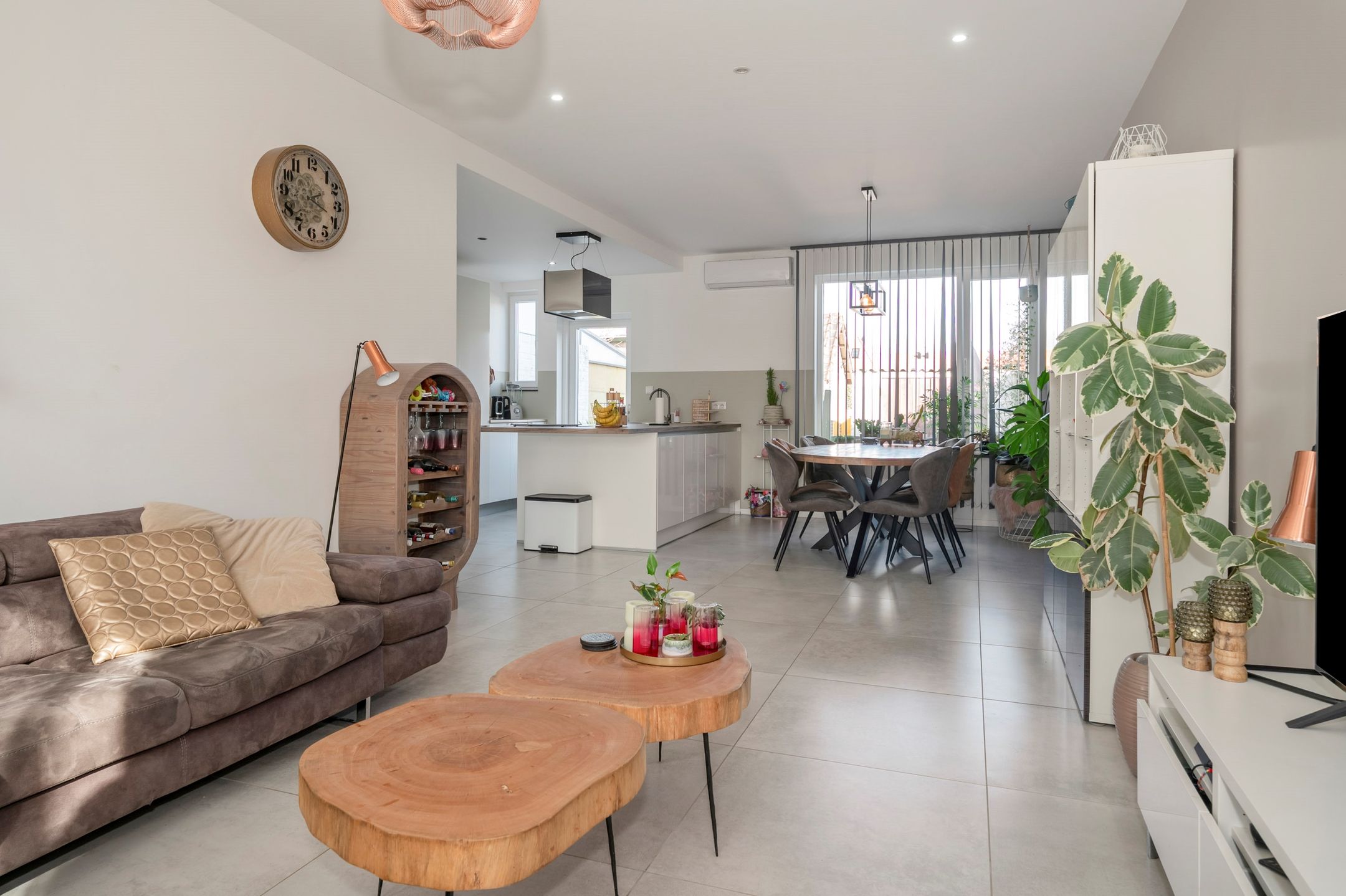 Foto 18 van Rijksweg Noord 253