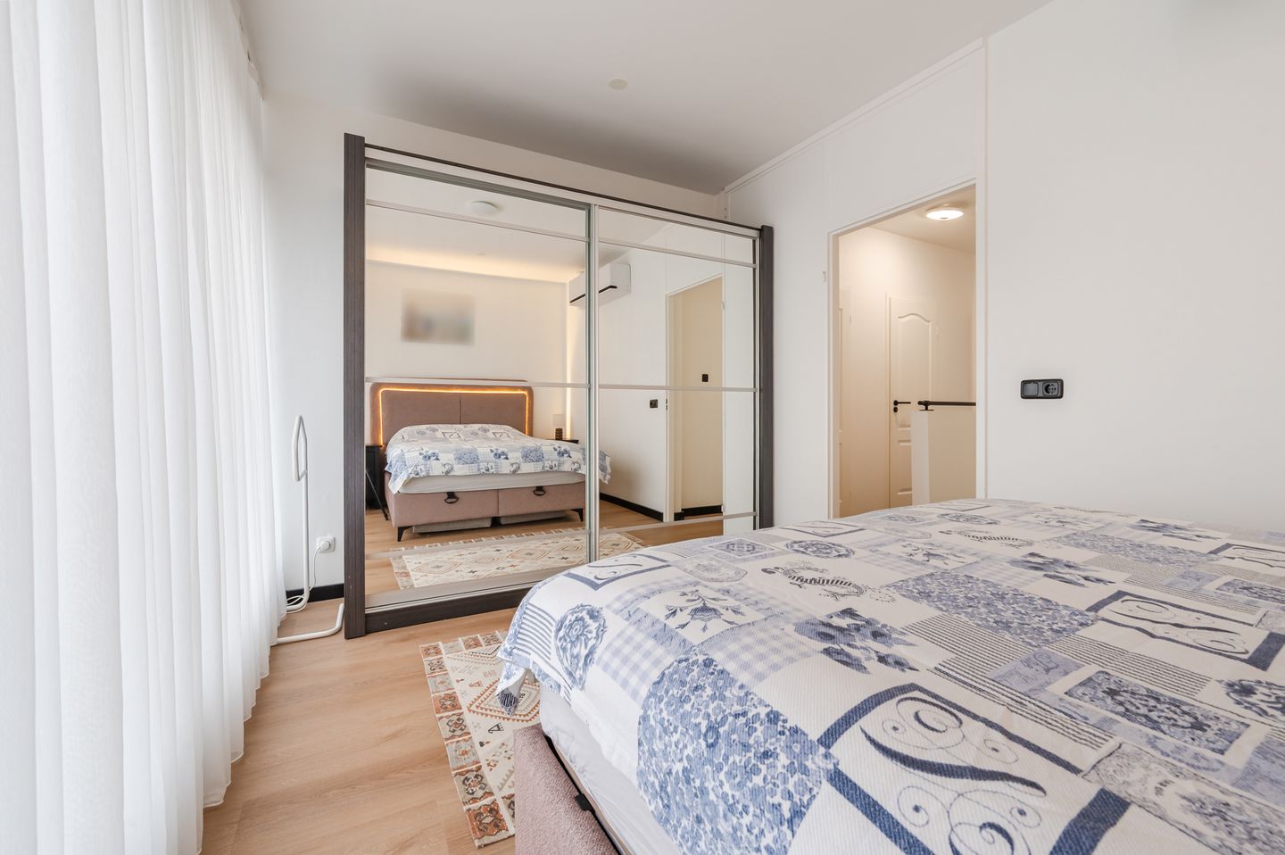 Foto 35 van Waleweinlaan 144