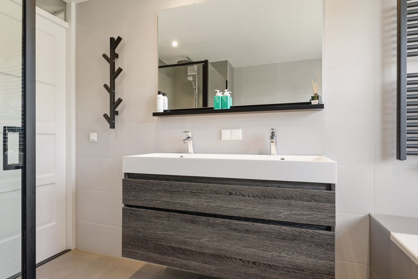 Foto 44 van Buziaulaan 54