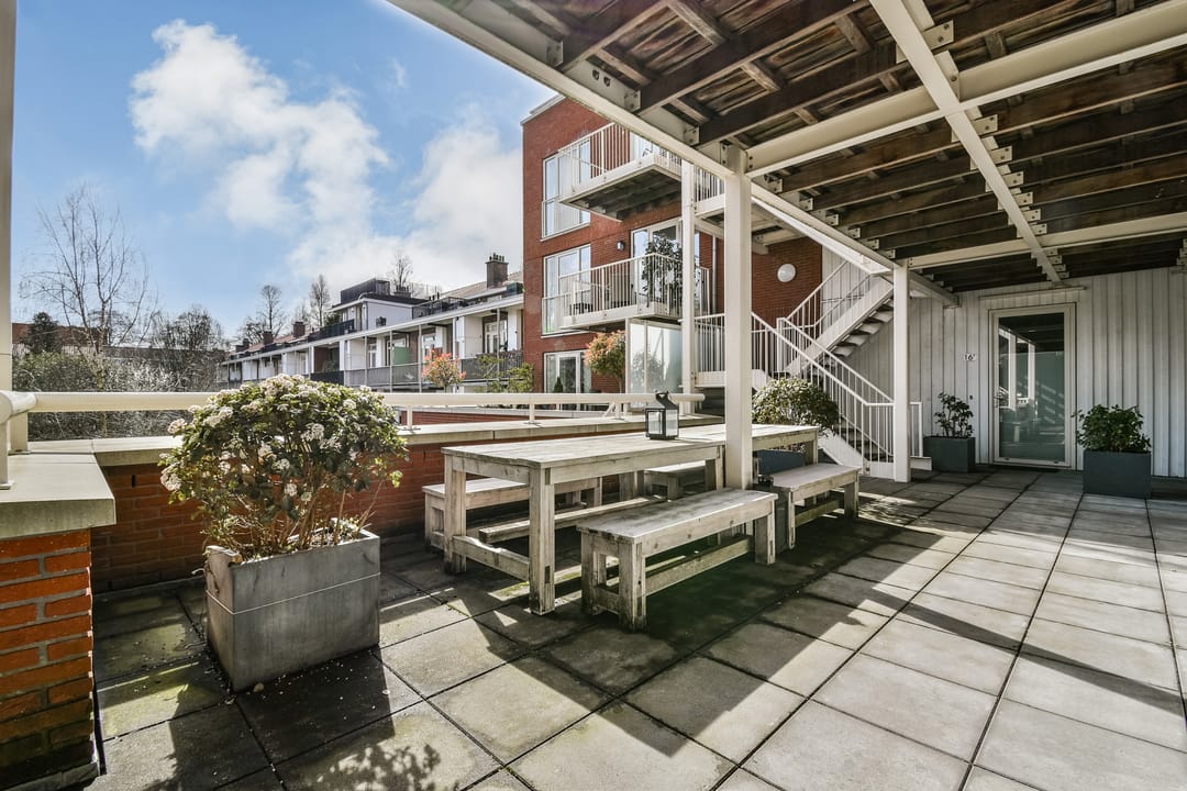 Foto 23 van Woestduinstraat 16-A