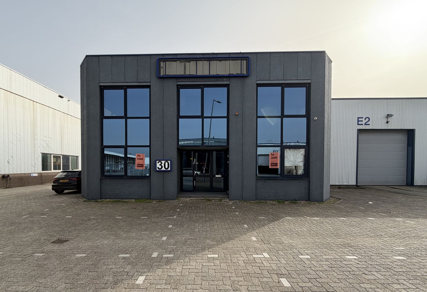 Bekijk foto 2 van Augsburgstraat 30