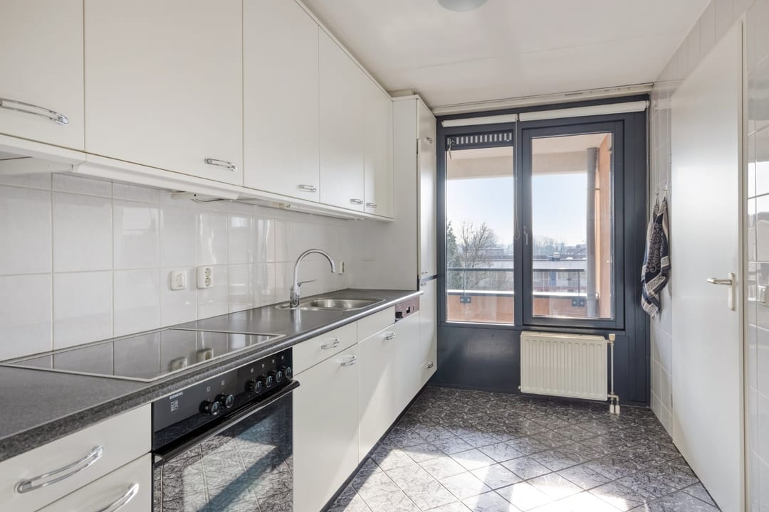 Spacious South-Facing Apartment in Heart of Tilburg Centre — 16