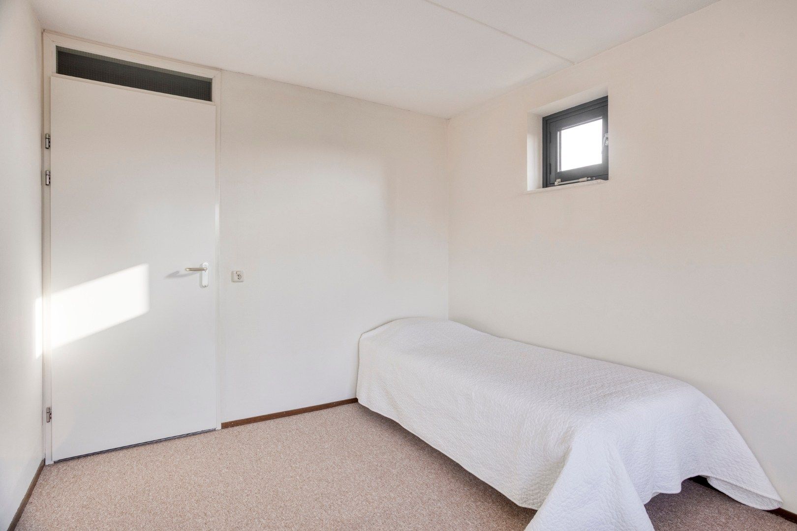 Spacious South-Facing Apartment in Heart of Tilburg Centre — 26