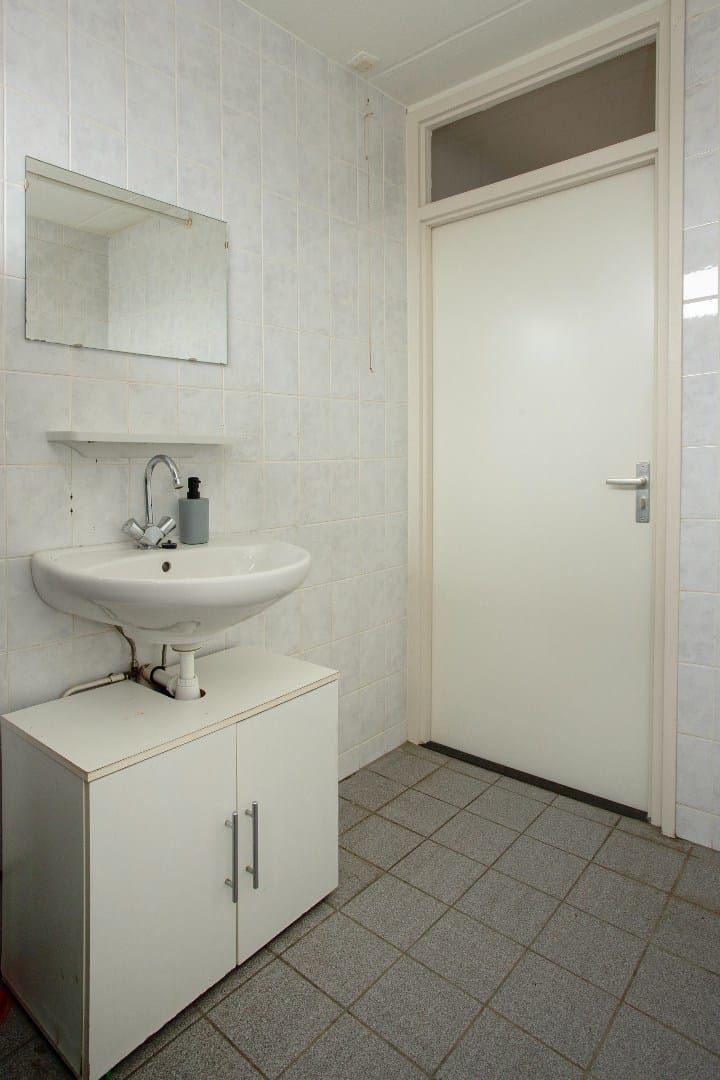 Photo 25 of Alberdingk Thijmlaan 16