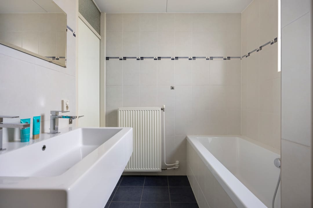 Photo 62 of Oegstgeeststraat 5