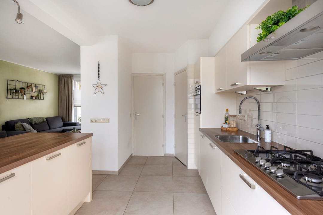 Photo 17 of Louise de Colignystraat 13