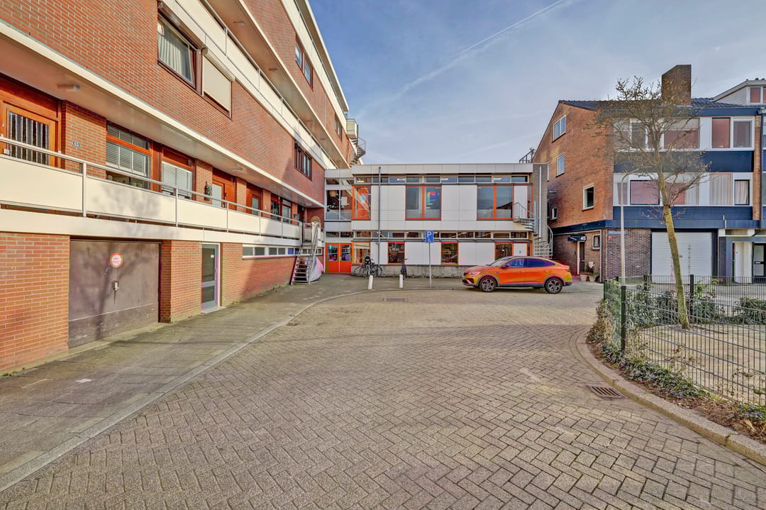 Foto 43 van Willy Sluiterstraat 89