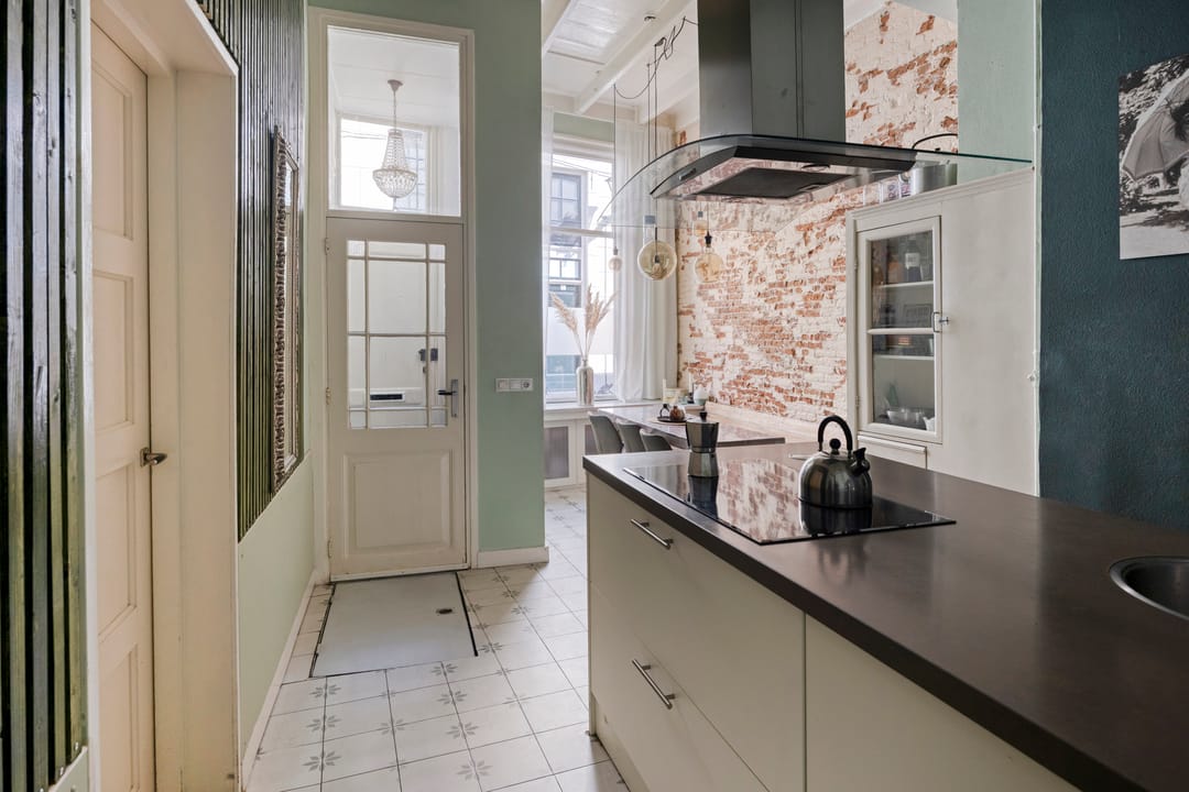 Photo 8 of Papendwarsstraat 10