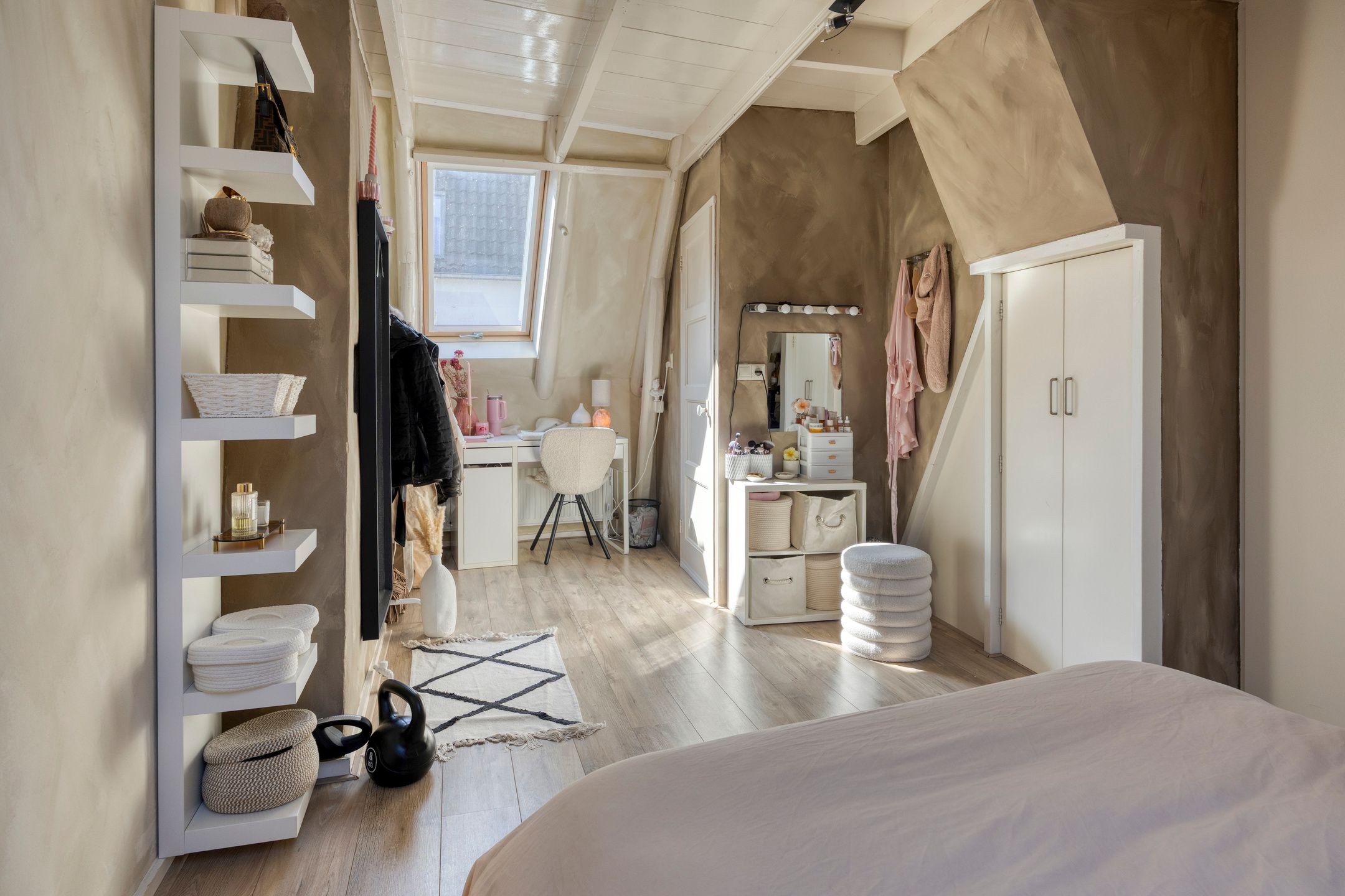 Photo 18 of Papendwarsstraat 10